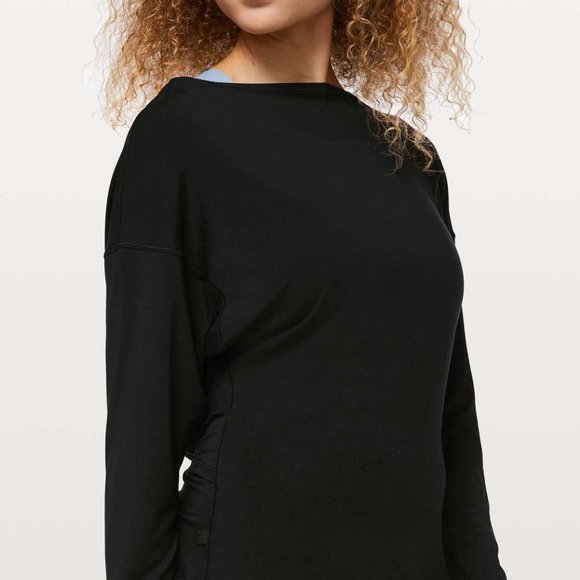 lululemon athletica Sweaters - Full Of Grace Long Sleeve Lululemon Size 6